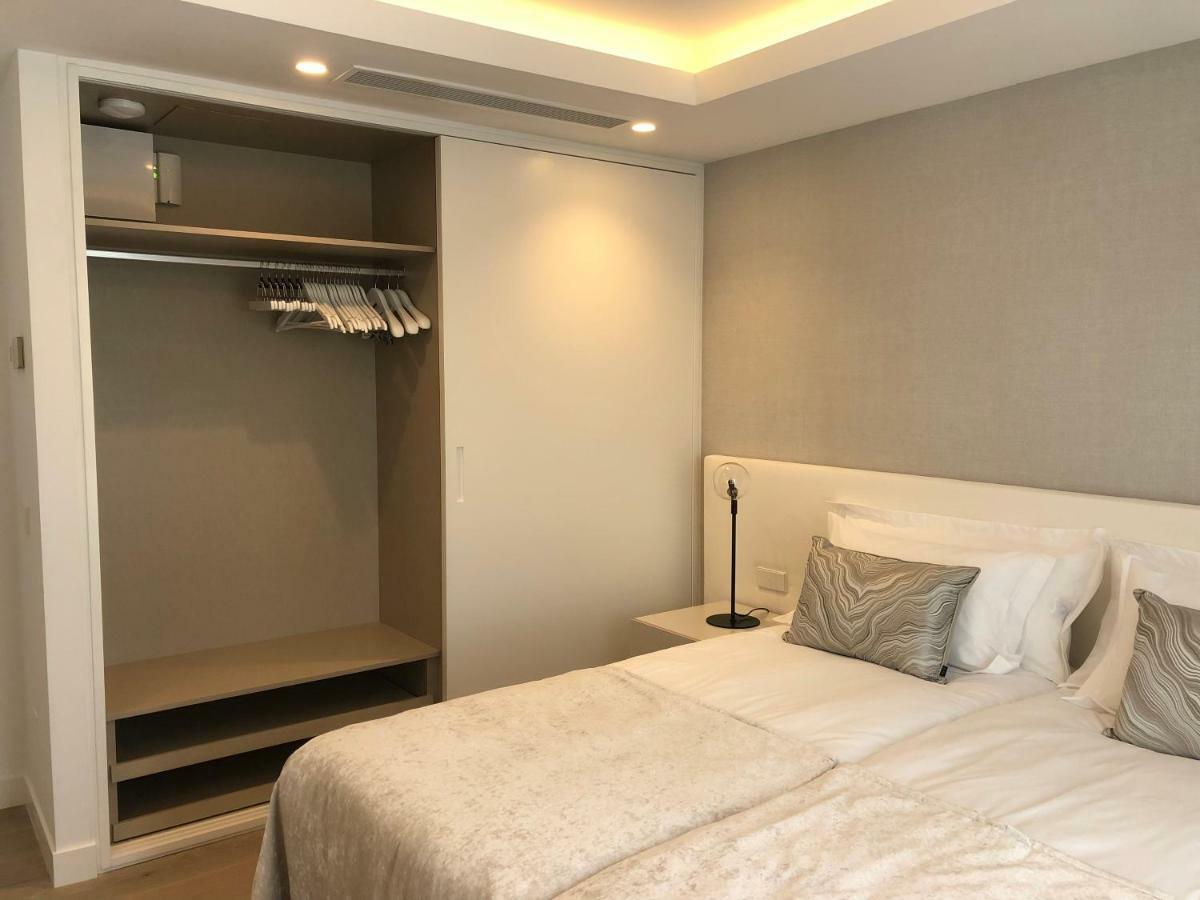 Modern Apartment Puente Romano マルベーリャ エクステリア 写真